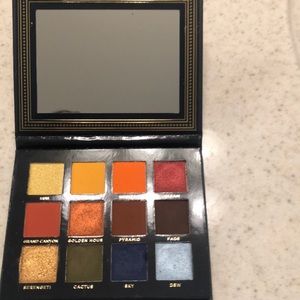 Ace beaute eyeshadow palette.   Gorgeous colors!